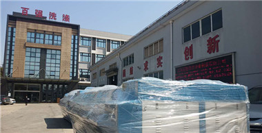 百強洗滌設(shè)備-洗脫機，烘干機，燙平機發(fā)貨四川