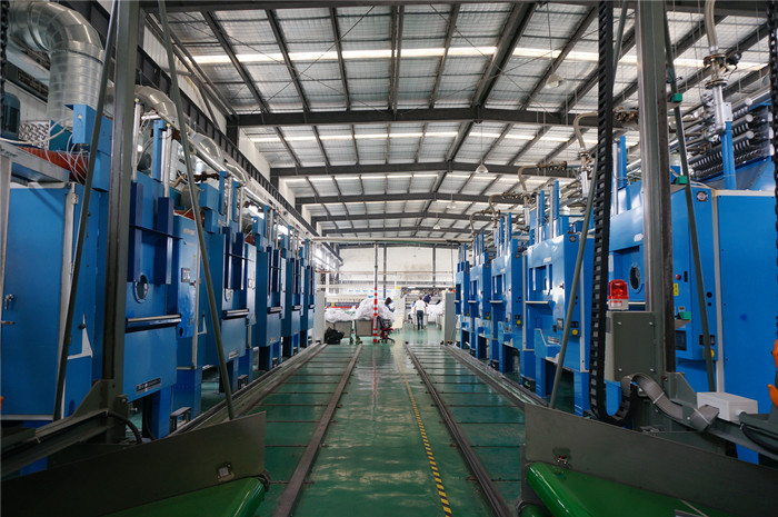 工業洗衣機廠家在業界取得好口碑需要具備這些條件